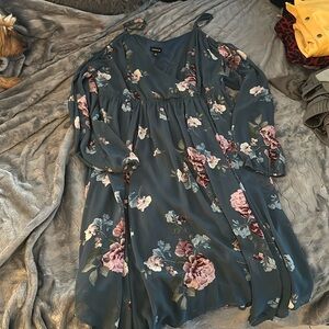 Floral long sleeve dress